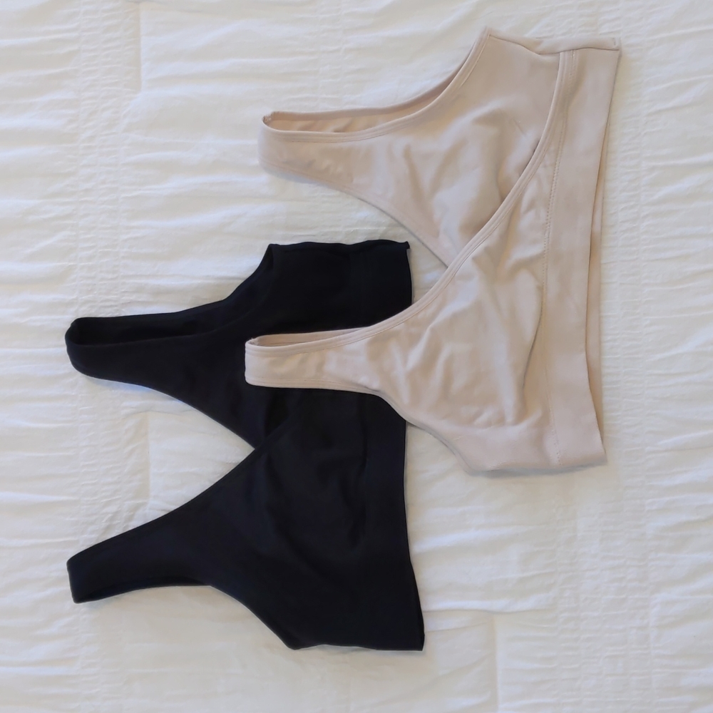Lot of 2 Auden Pull Over Seamless Nursing Bras | S